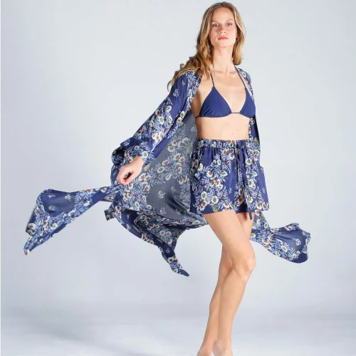 The Beach - Joy Flower Indigo Long Kimono