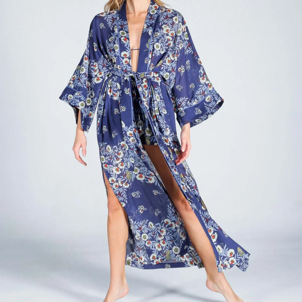 The Beach - Joy Flower Indigo Long Kimono