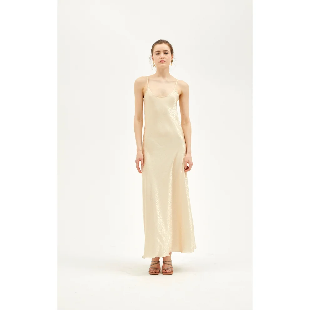 PILEA - Moorea Jacquard Long Dressing Gown