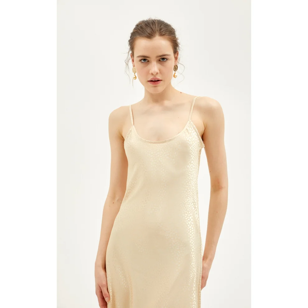 PILEA - Moorea Jacquard Long Dressing Gown