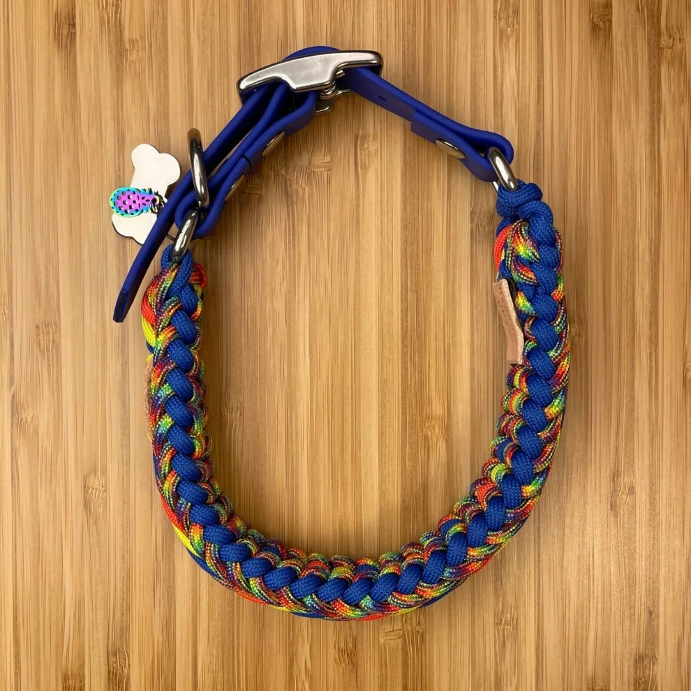 Redzill - Pocha Paracord Dog Collar