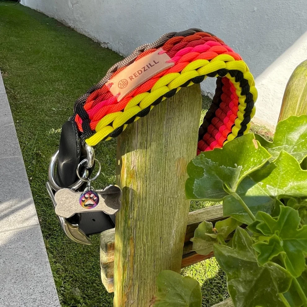 Redzill - Bavaria Paracord Dog Collar