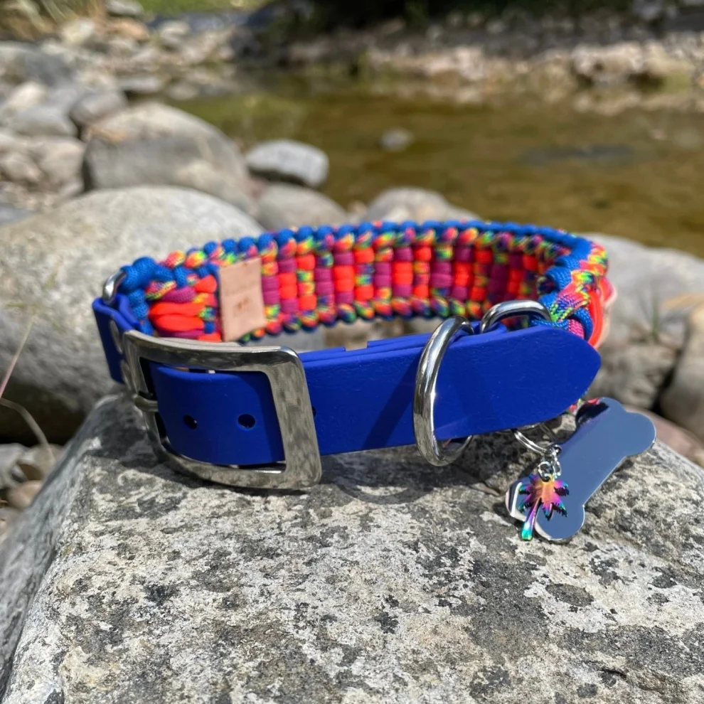 Redzill - Rockstar Paracord Dog Collar