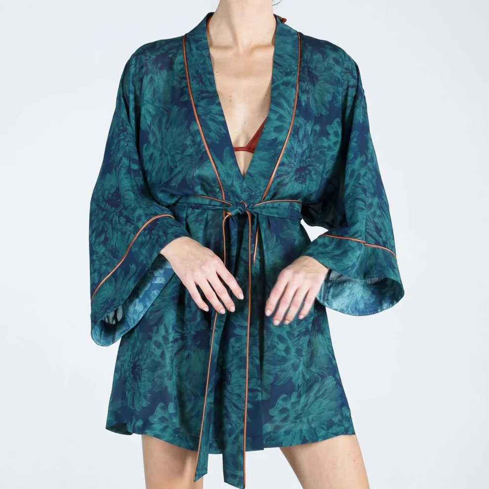 The Beach - Monsoon Short Kimono