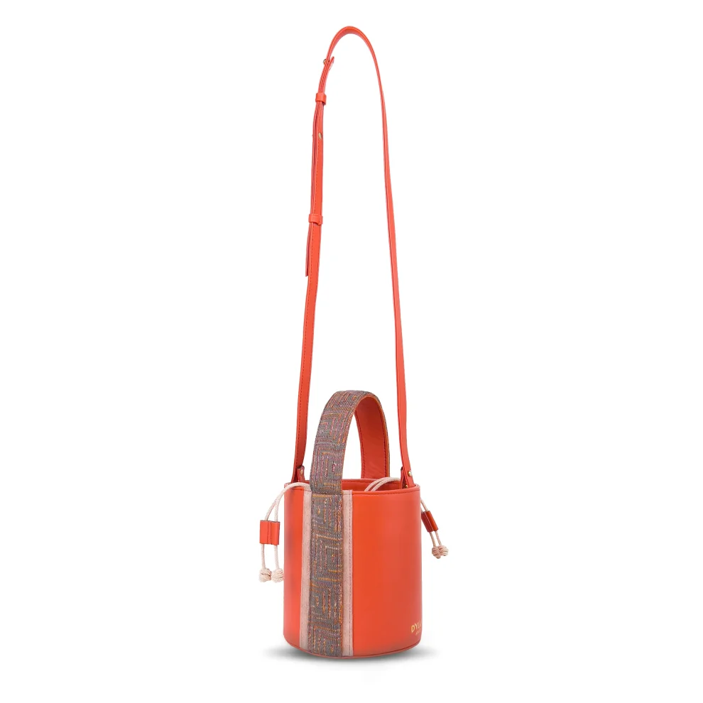 Dylla Atelier - Lena Bucket Bag