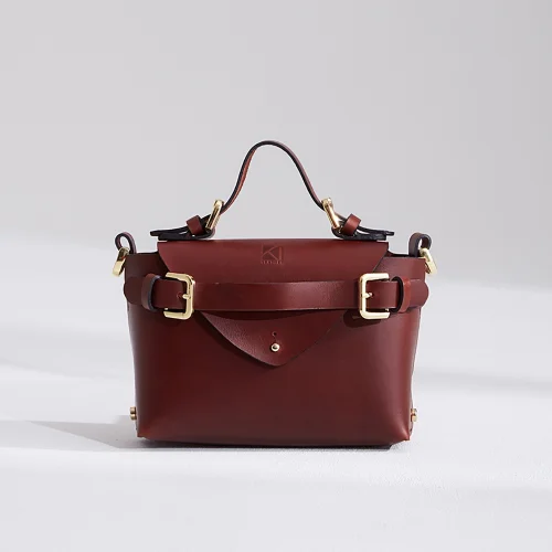 Ki Studio Co - Shell Mini Handbag