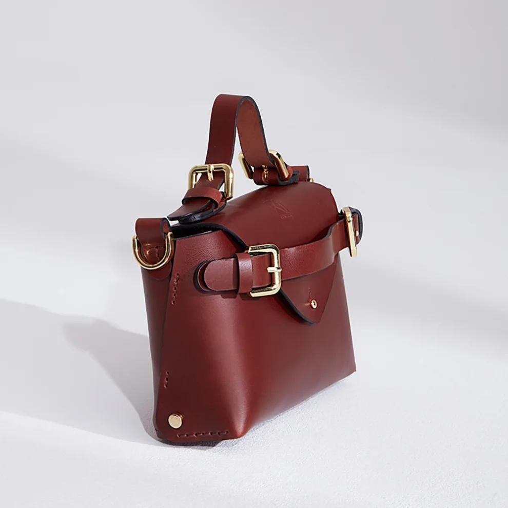 Ki Studio Co - Shell Mini Handbag