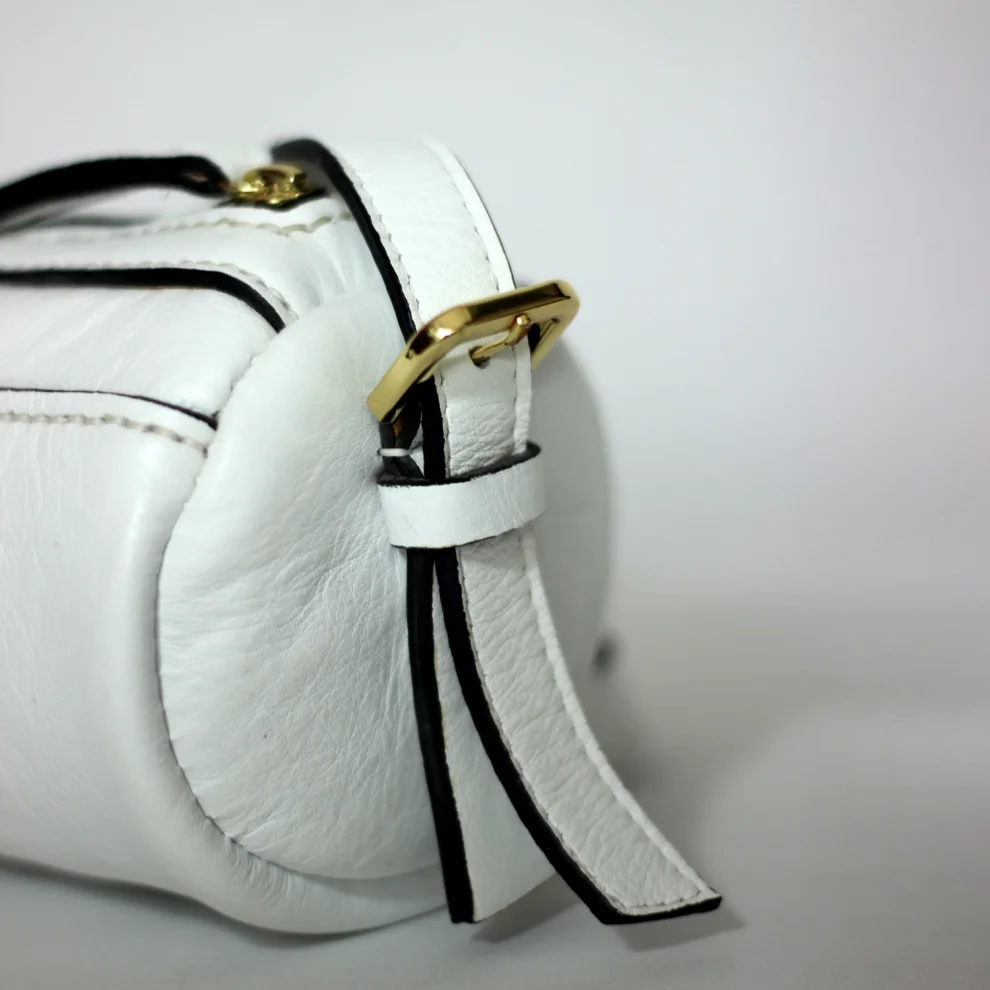 Ki Studio Co - Ellipsis Shoulder Bag