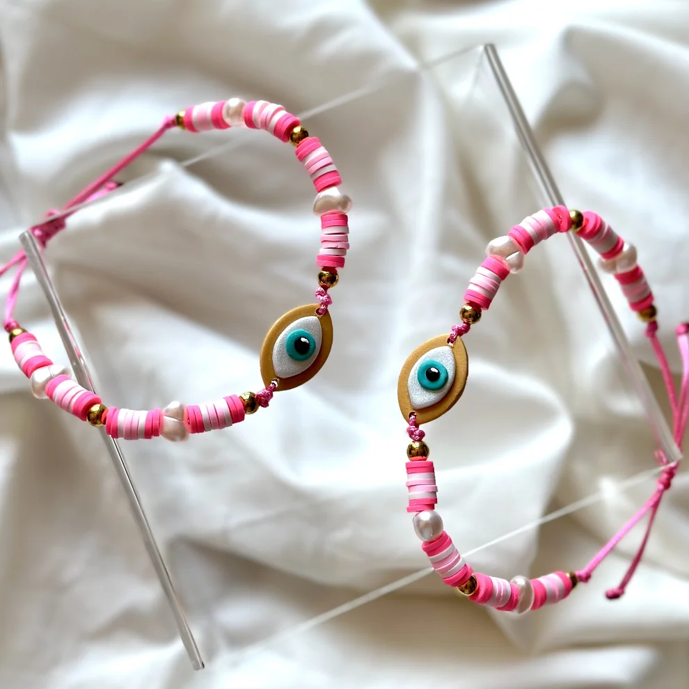 Daisy Lazy Creations - Evil Eye Pearl Detailed Adjustable Bracelet