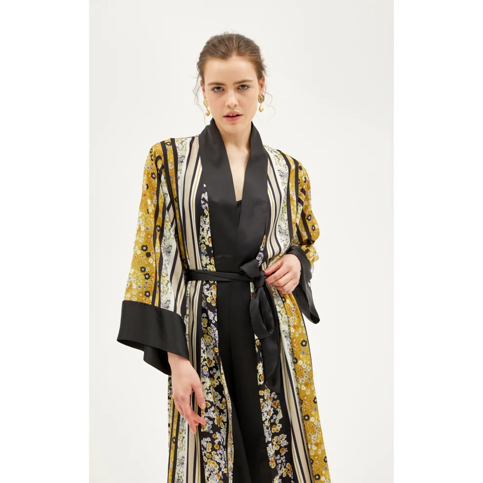 PILEA - Amelia Satin Dressing Gown