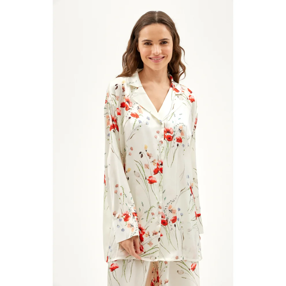 PILEA - Veronica Satin Pajamas Set