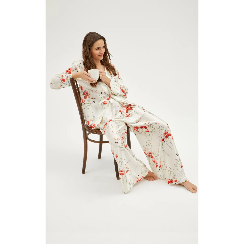 PILEA - Veronica Satin Pajamas Set