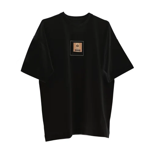 Cremma Store - Boss Cross Tişört Cırtı