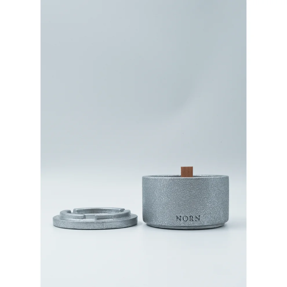 Norn Design Studio - Freya Candle