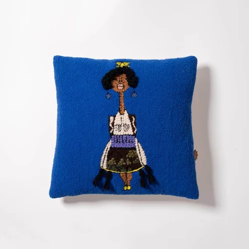 Sole Mio Collection - African Girl Punch Pillow