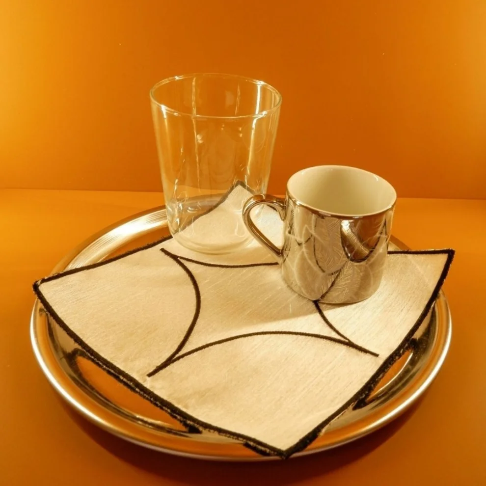 Well Studio Store - Diplomat Steel Serving Plate 20 Cm