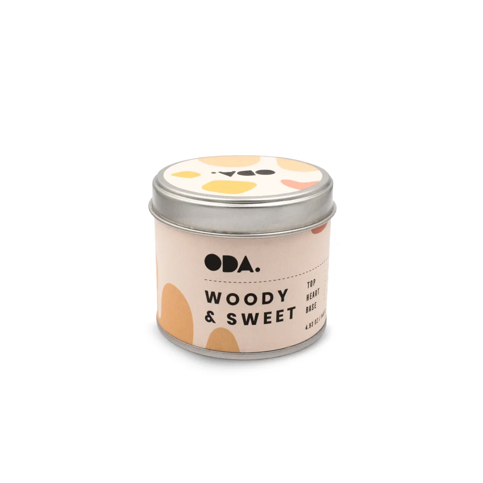 ODA.products - Woody & Sweet Soy Candle