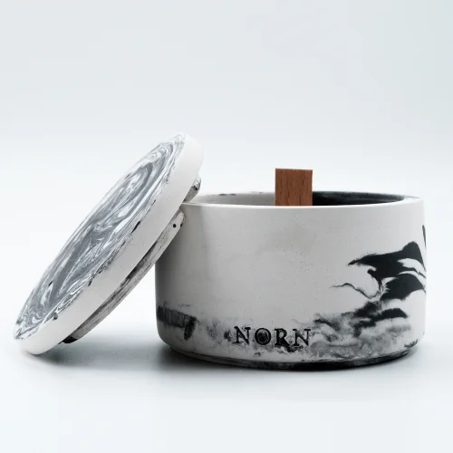 Norn Design Studio - Freya Candle