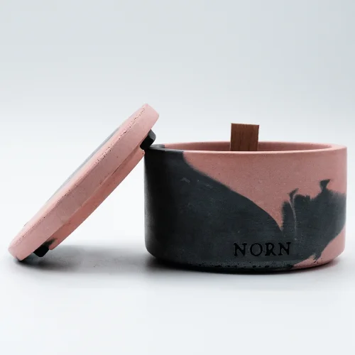 Norn Design Studio - Freya Candle