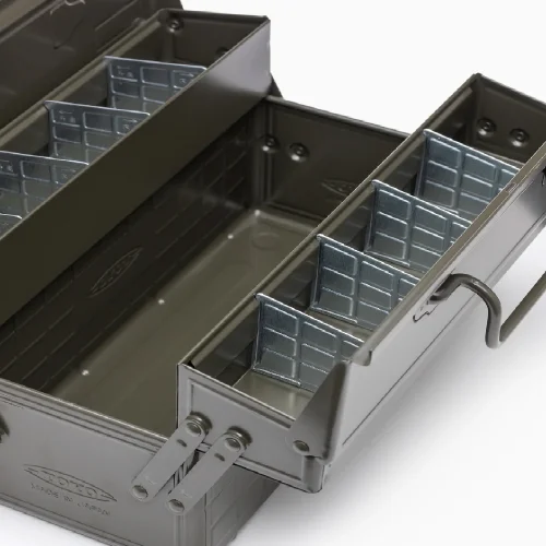 Toyo - Steel St-350  Tool Box