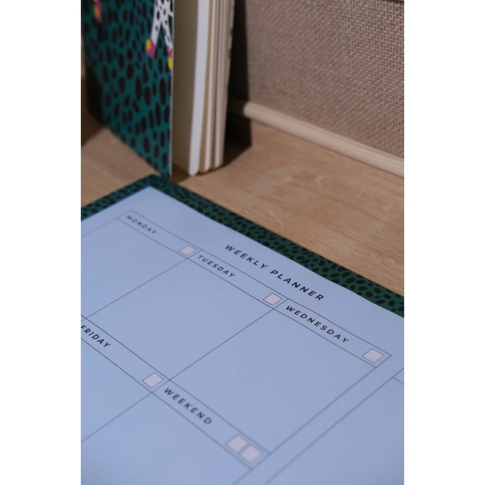 Hello Melody - Dalmatian Desk Planner