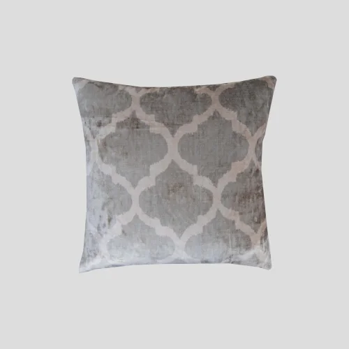 La Casa Antica - Silk Velvet Ikat Pillow - Vll