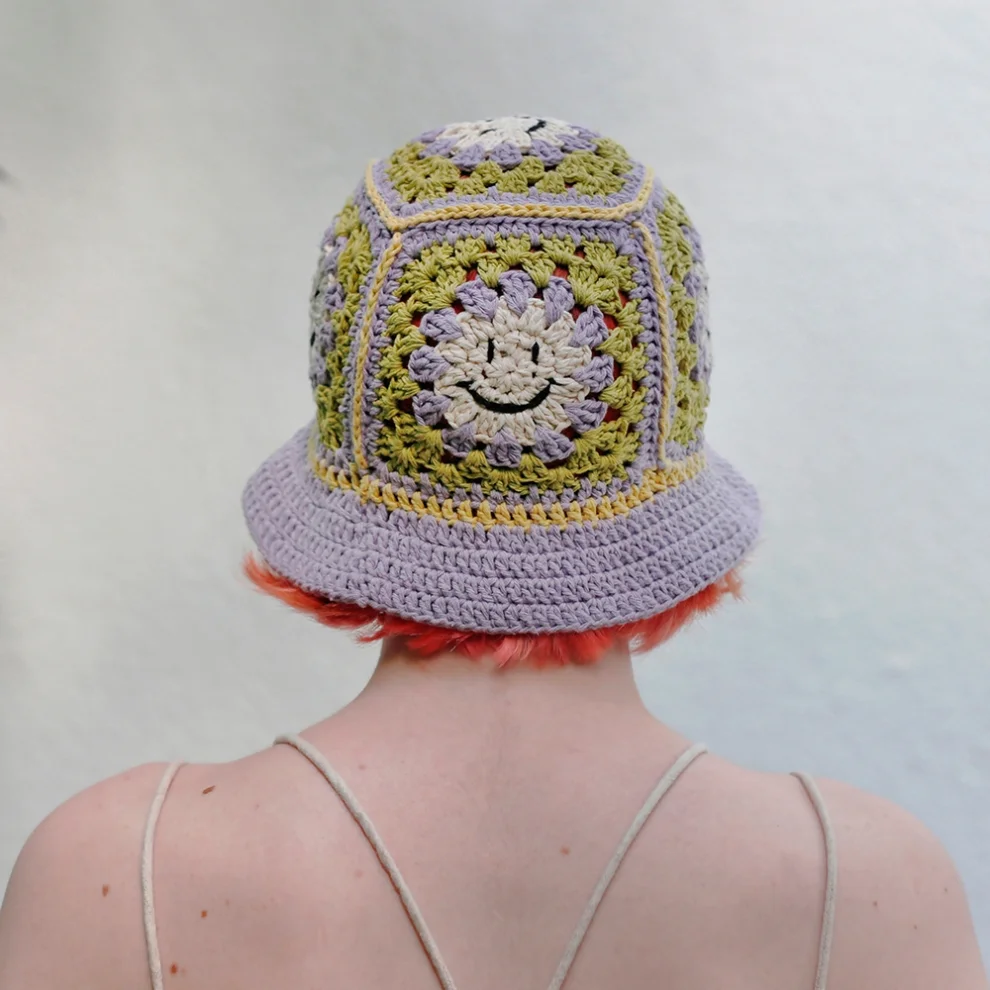 Did List - Smiley Hat