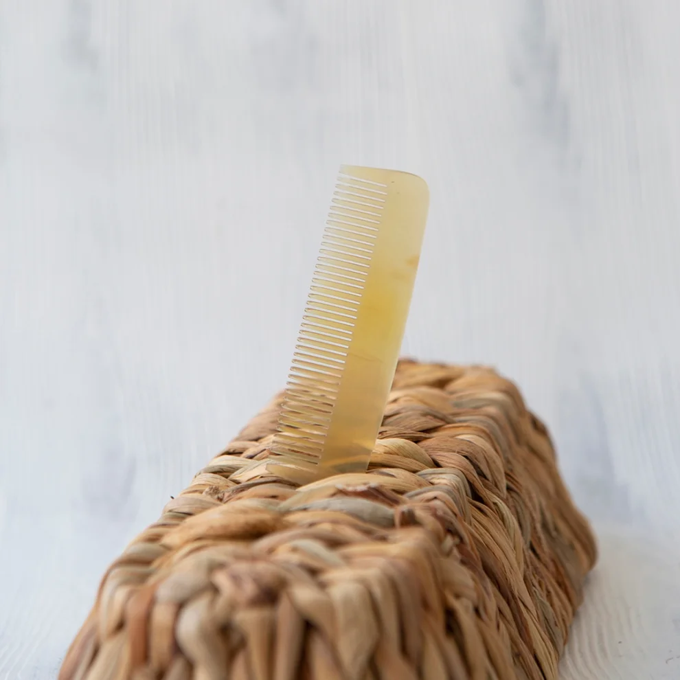 So Saff - Handmade Beard Bone Comb