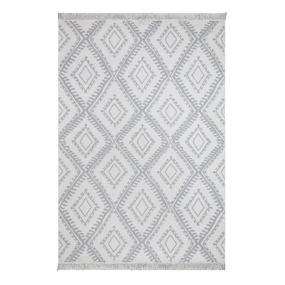 Koza Home - XL, White-Silver Duo Woven Rug | hipicon