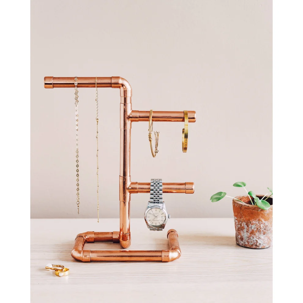 Copper hot sale jewellery stand