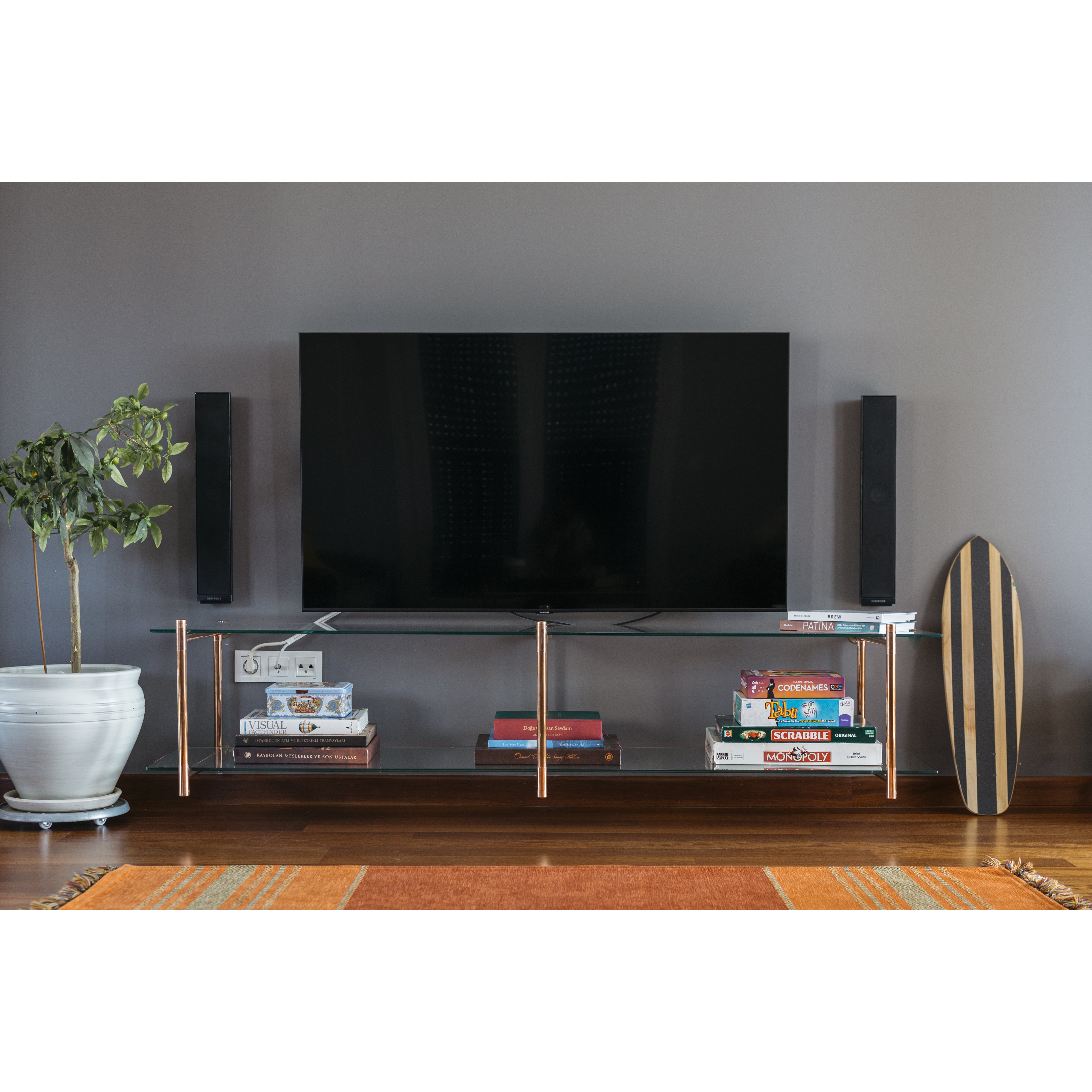 La Granja - Copper Tv Unit