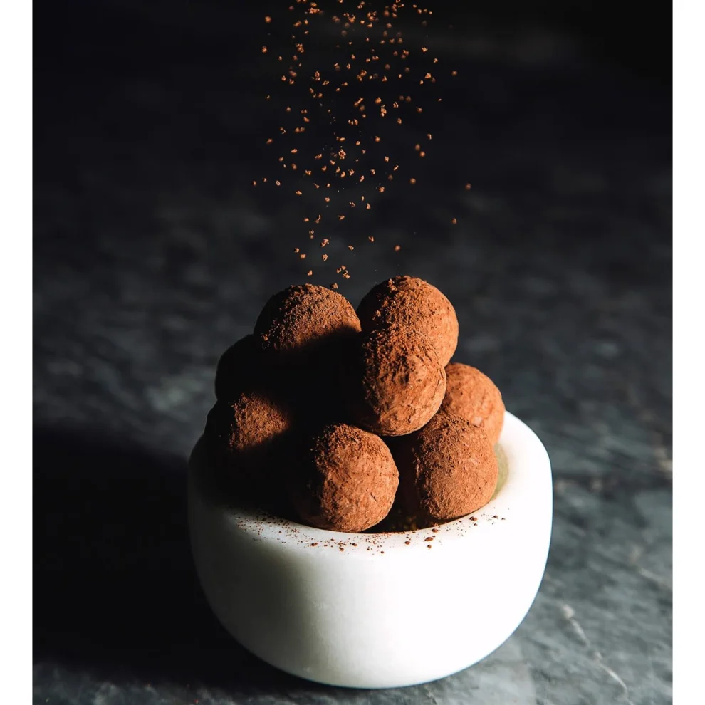 Tatlistan - Cocoa Coated Coffee Truffle Chocolate