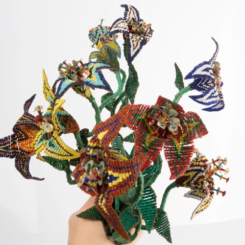 Gınni Dudu - Bead Embroidery Flower Bouquet