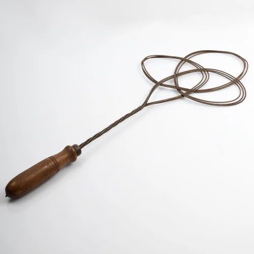 Gınni Dudu - Antique Wooden Handle Rug Beater