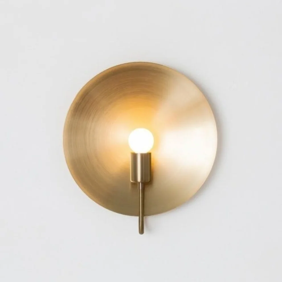 Hug Atelier - Rosetta Sconce