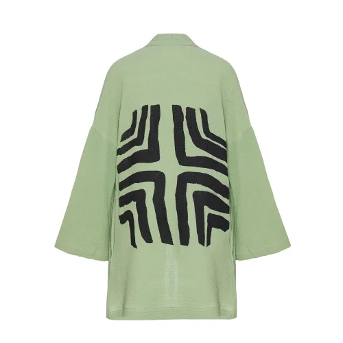 Why Emma - Muslin Short Kimono Maze Print Detailed