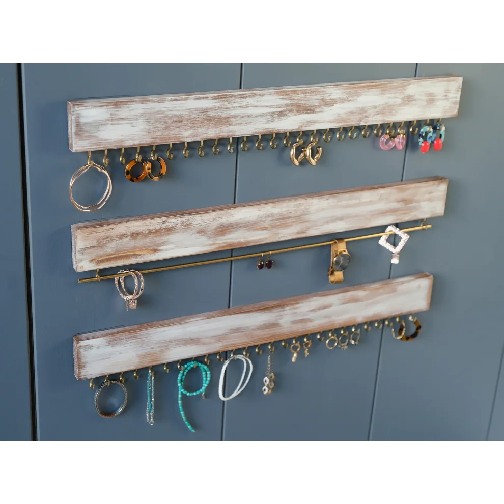 Lamoneta Design - Jewelry Wall Organizer