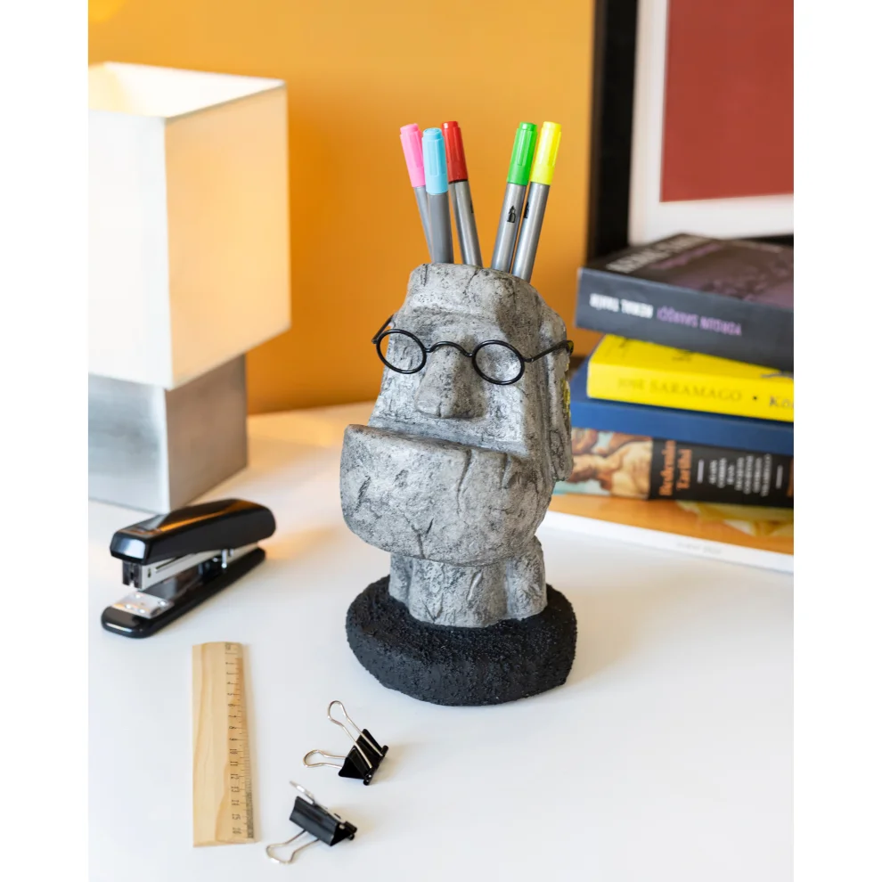 JOMO TASARIM - Concrete Moai Pen Holder