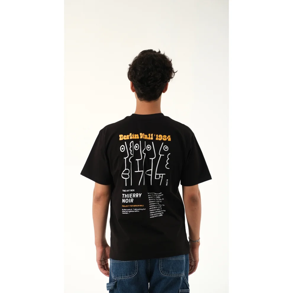 Flight Number - Berlin Wall T-shirt