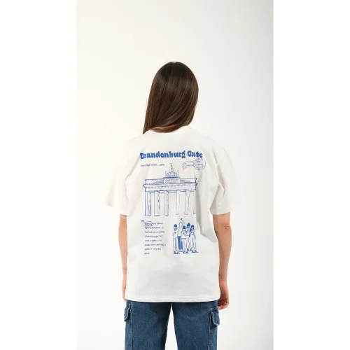 Flight Number - Brandenburg Gate T-shirt