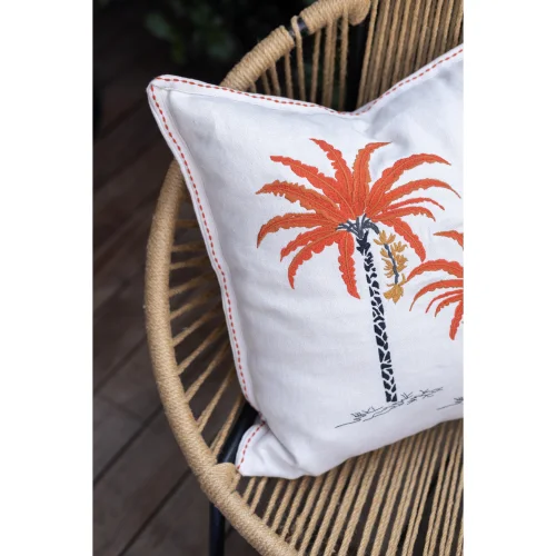 Beauty of the House - Summer Breeze Collection Embroidery Pillowase