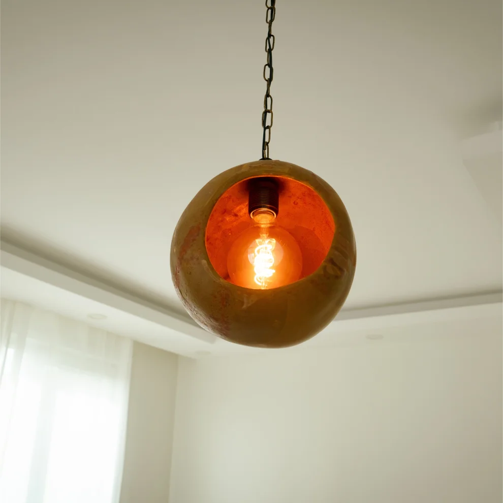 Sante Ceramics - Sphere Lamp