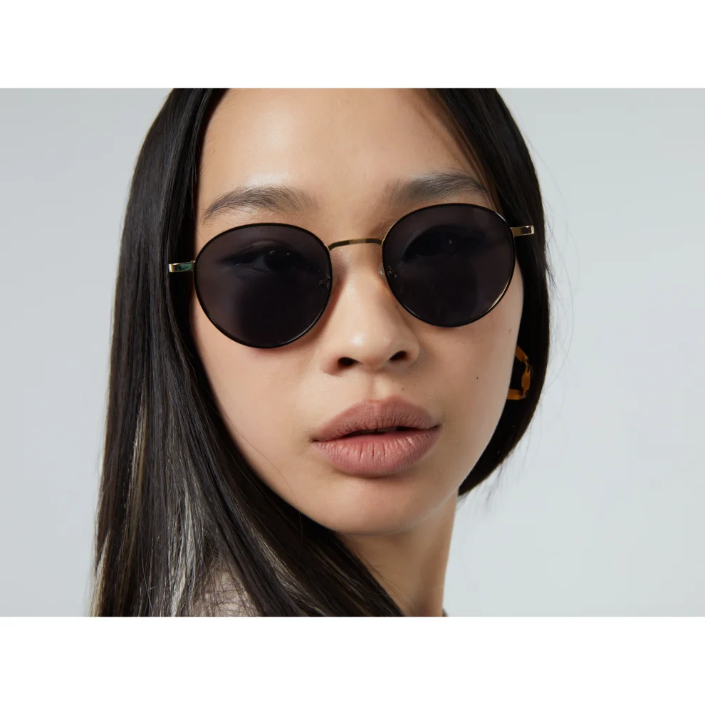 Komono - James Gold Black Sunglasses