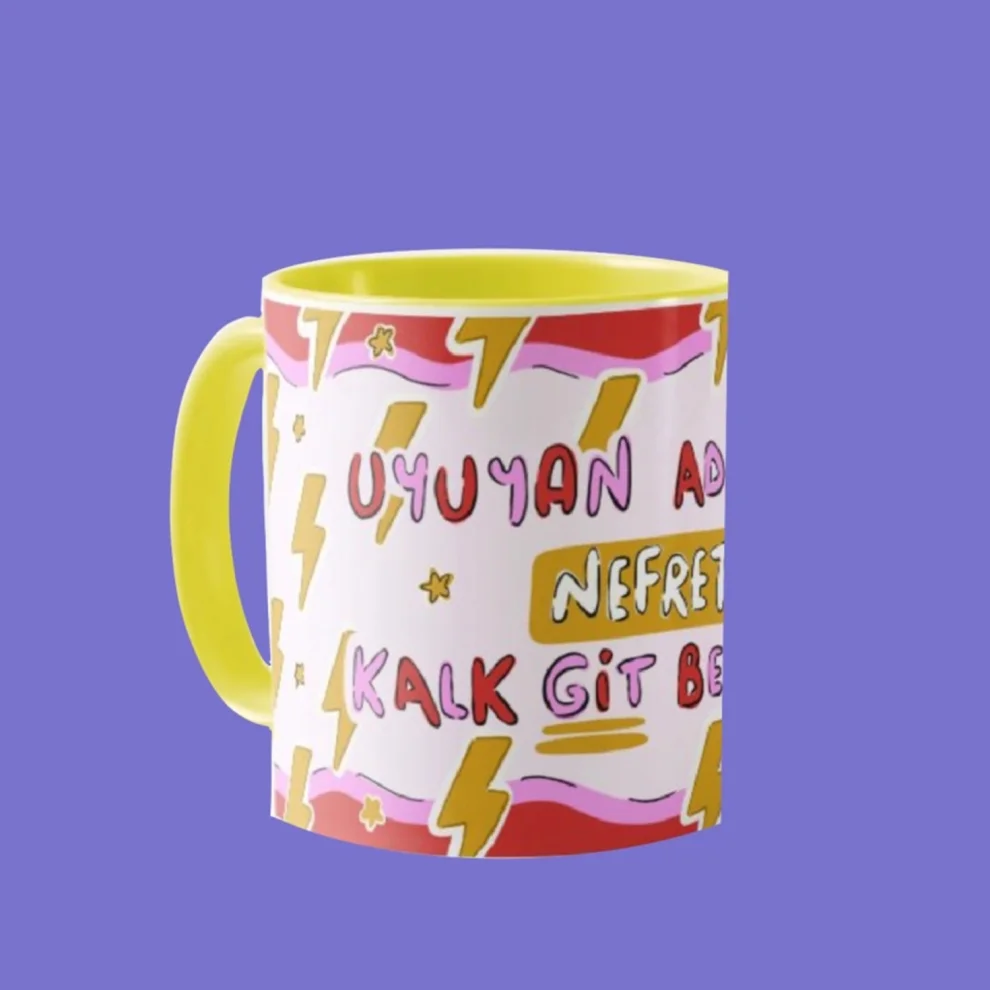 Hello Melody - Uyuyan Adamdan Nefret' Mug