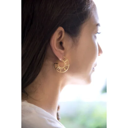 Atelier Petites Pierres - Sunclock - Hoop Earrings