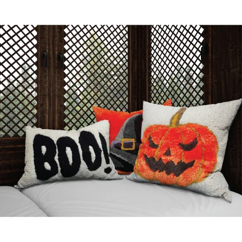 Fille a Fille Design Studio - Halloween Pillow