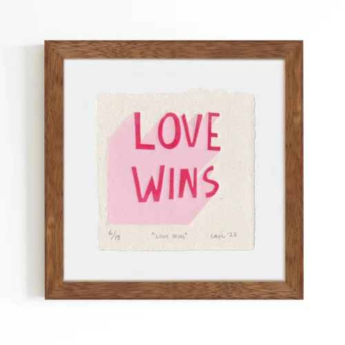 Çaçiçakaduz - Love Wins Limba Wood Framed Lino Print