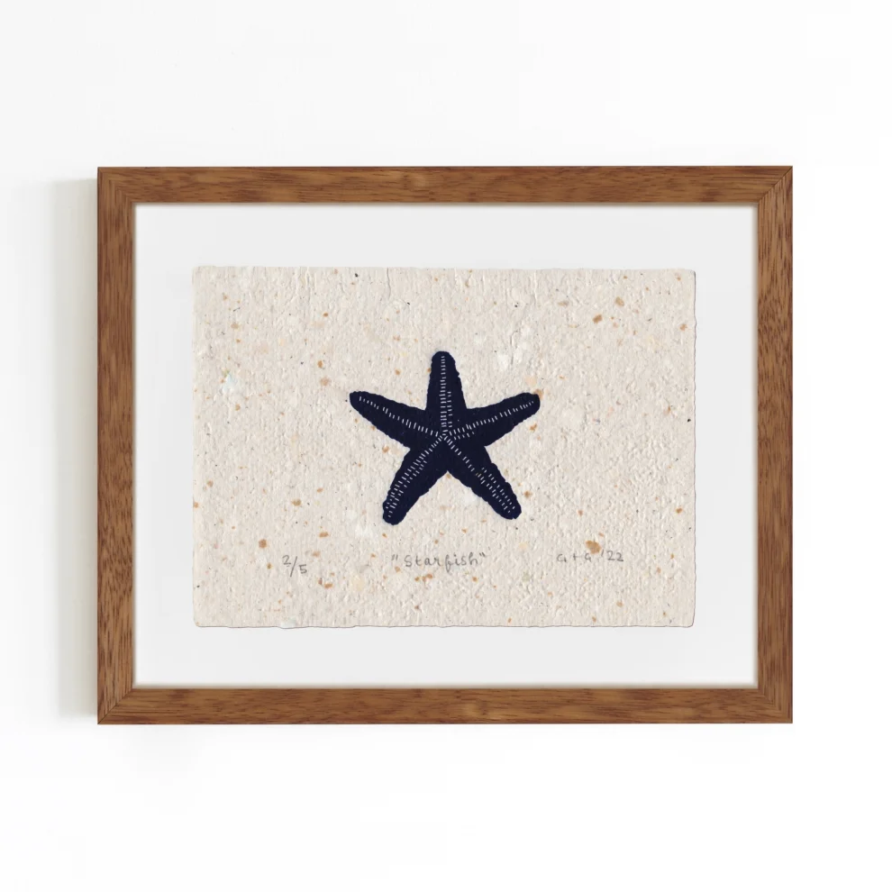 Çaçiçakaduz - Starfish Limba Ahşap Çerçeveli Linol Baskı