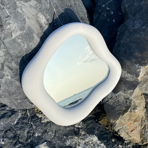 Objeton - Lava Mirror