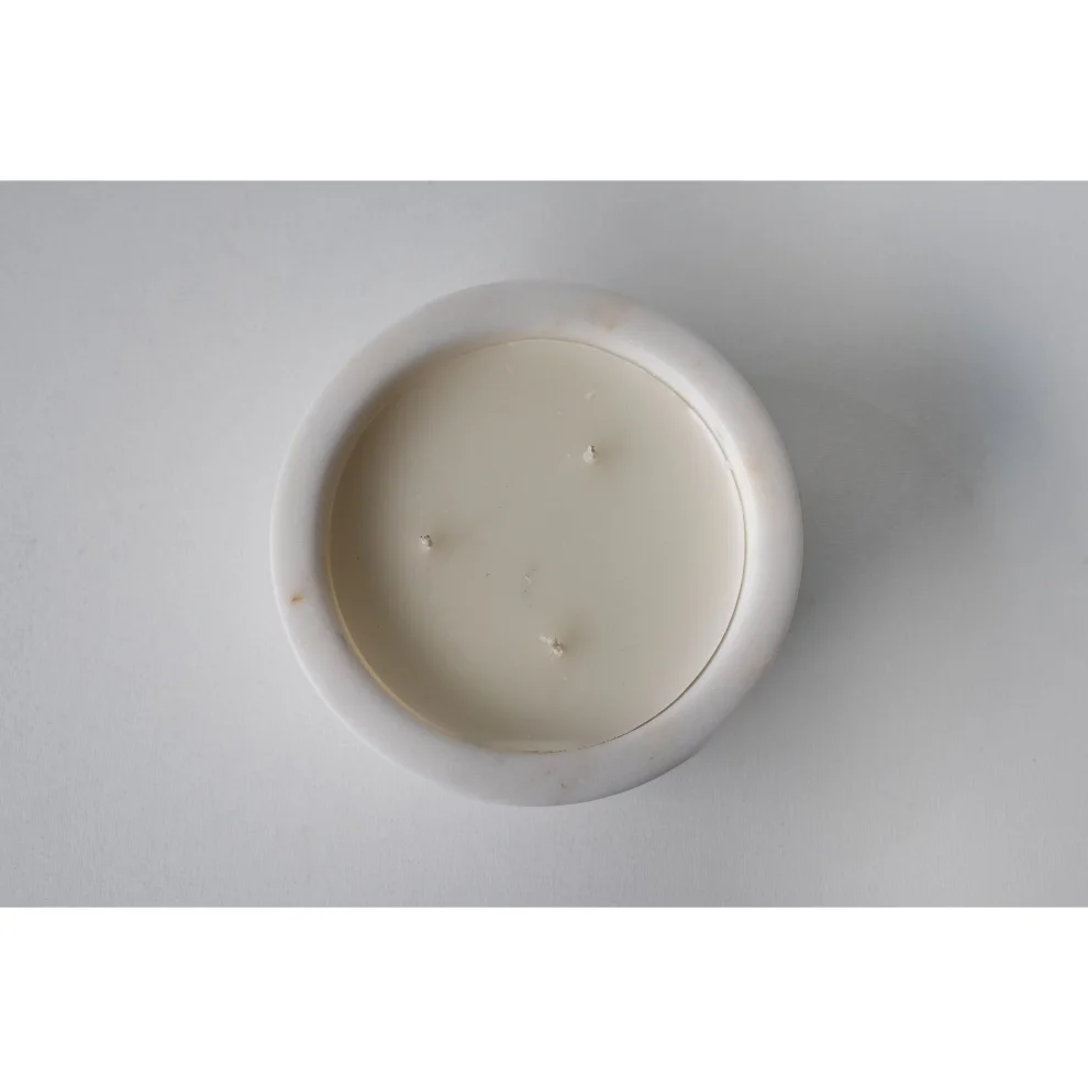 Oino Studio - Ziya Stone Candle